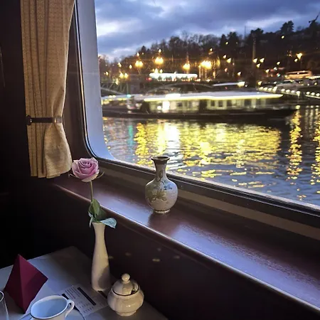 River Koenigstein Prag