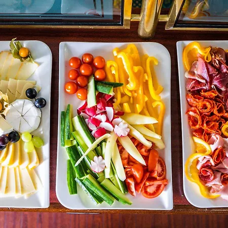 Tekne River Koenigstein *