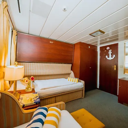 River Koenigstein Tekne