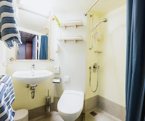 River Koenigstein Båthotell