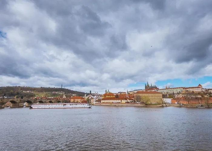 River Koenigstein Båthotell Prag