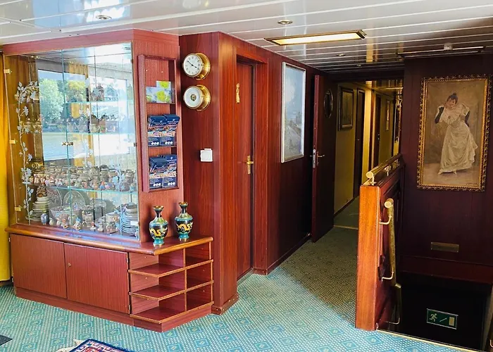 Båthotell River Koenigstein